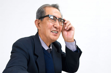 老年人如何预防老花眼 远离老花眼的日常保健方法